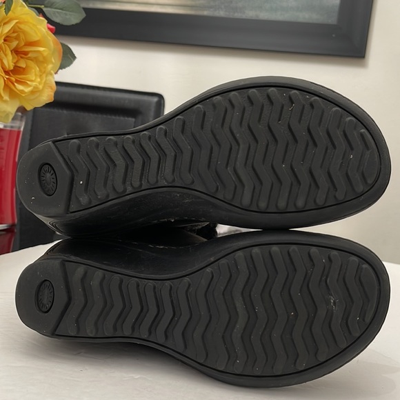 UGG WINTER WEDGED KNIT BOOTS WOMENS SIZE 6 - Picture 12 of 14